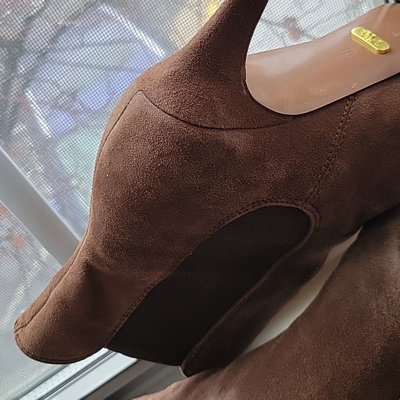 Ralph Lauren Suede Brown Ankle Booties - Very Good Condition - 7B - Picture 13 of 15